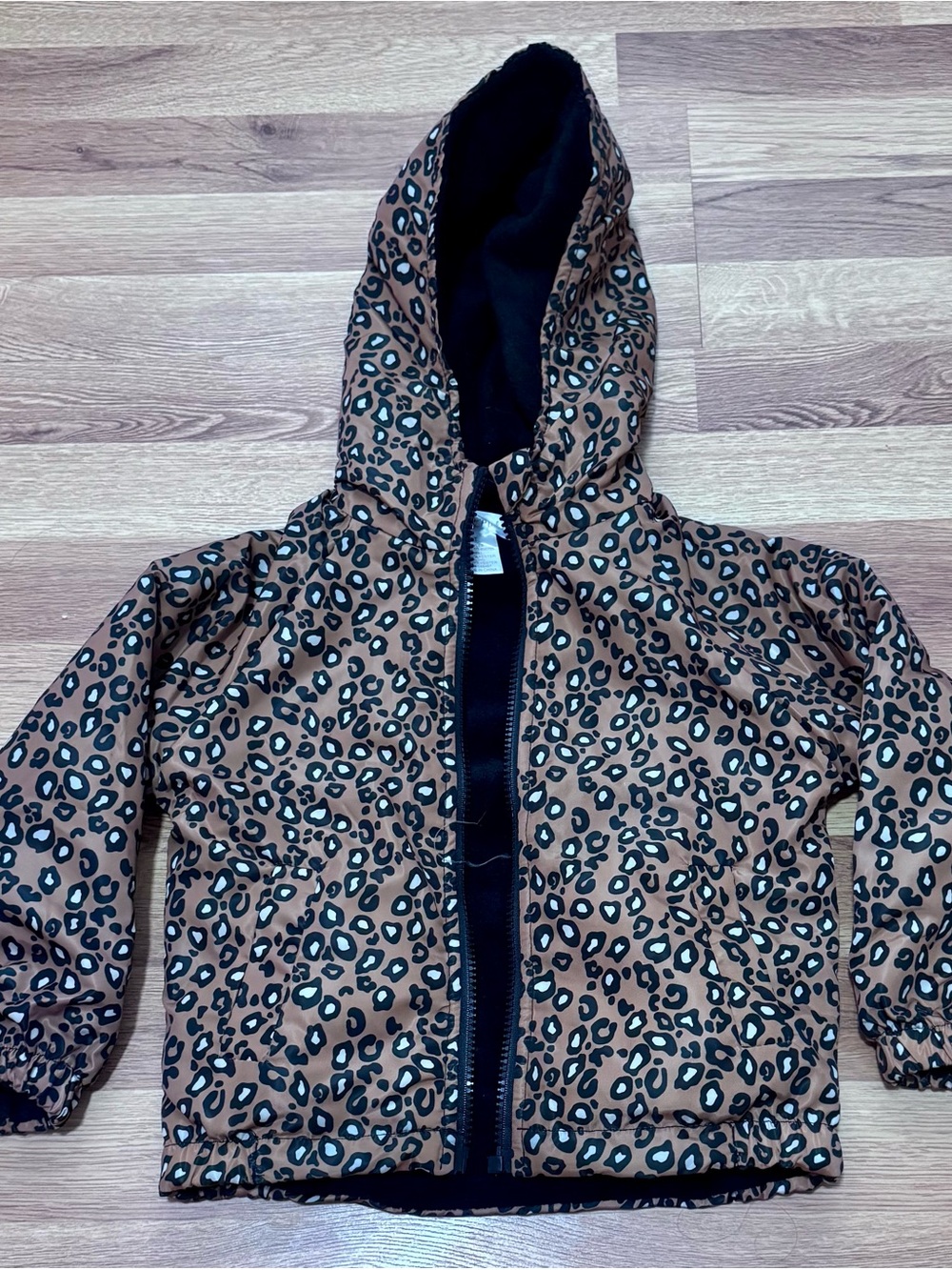 Maddie & Michelle Kids Leopard Print Hooded Jacket, Size 4T (broken zipper)